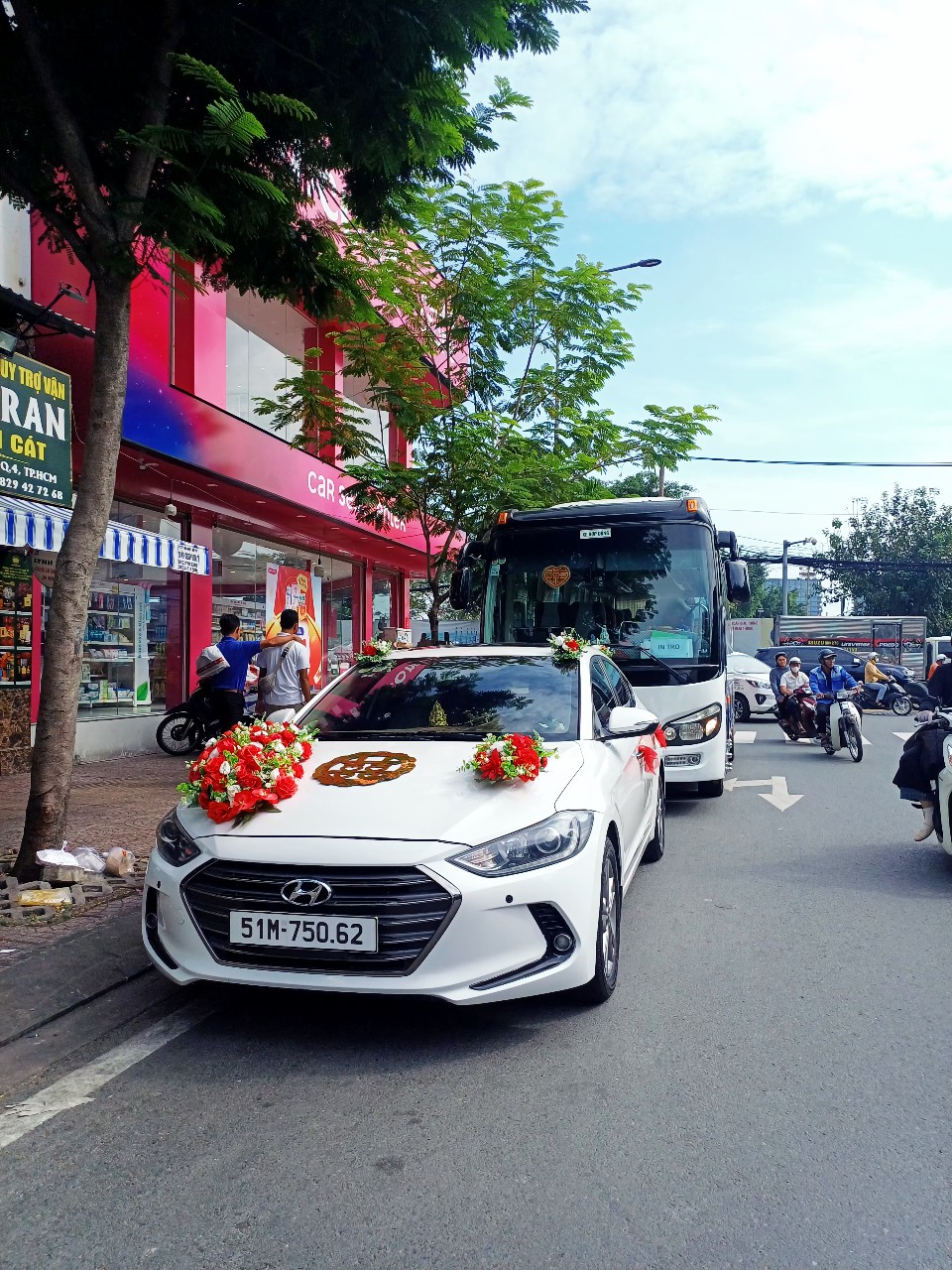 Xe Đón Dâu Trọn Gói Nội Thành & Đi Tỉnh